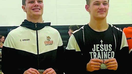 Osmond wrestlers compete in Class D District meet; Vinson and Gardner headed to state