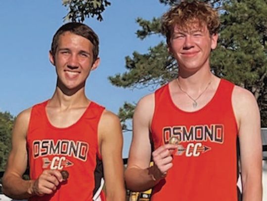 Cross country team runs in Norfolk, Neligh