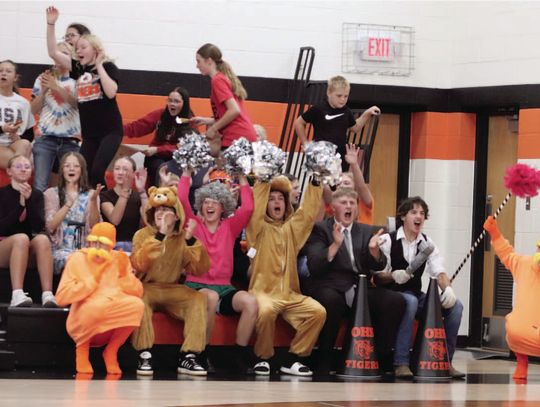 Junior high volleyball team wins recent games