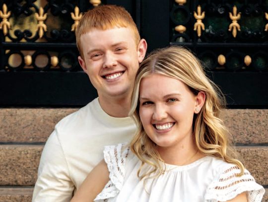 Kleinschmit, Stech announce engagement