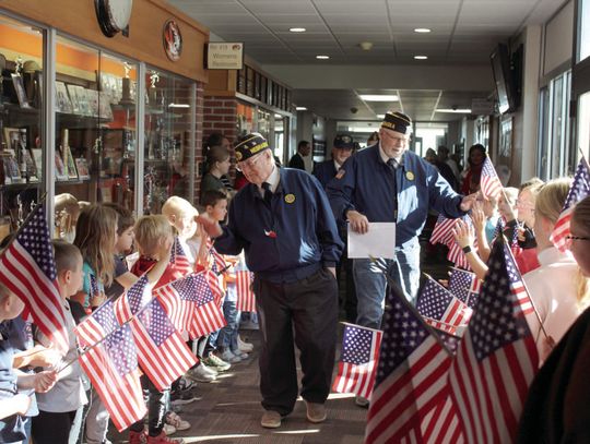Kuester is speaker at Osmond Veterans Day program