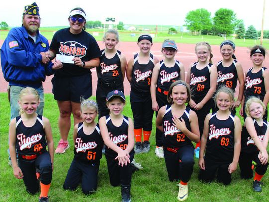 LEGION DONATES TO SUMMER YOUTH