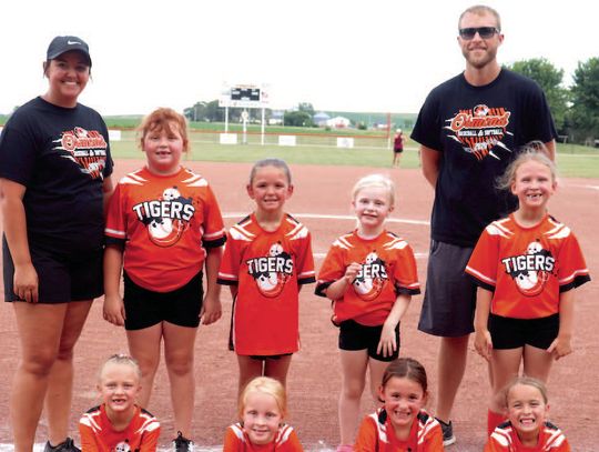Meet the softball teams!