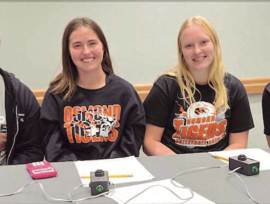 OHS participates in Conference Quiz Bowl