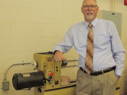 Osmond students, teachers say goodbye to two long-time instructors