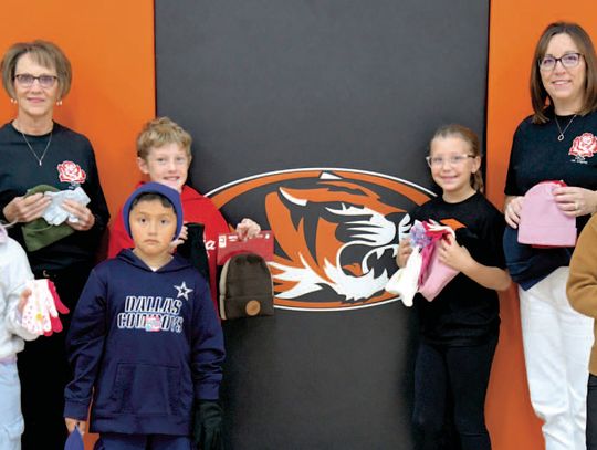 Pictured are, back row: Elementary Principal Paige Parsons