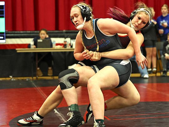 Plainview-Osmond Pirate wrestlers compete at Boone Central invitational