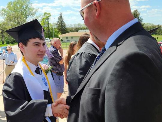 Rumsey named Class of 2024’s valedictorian