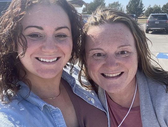 Sisters’ love of speech leads them to become coaches