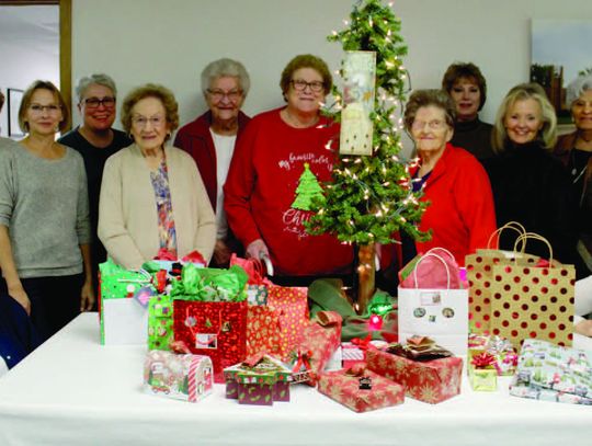 SPREADING HOLIDAY CHEER