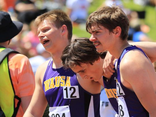 Wausa athletes compete at State