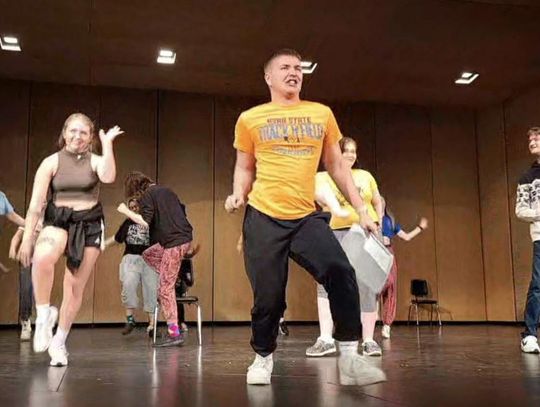 Wausa native prepared to perform in ‘Peanuts’ musical