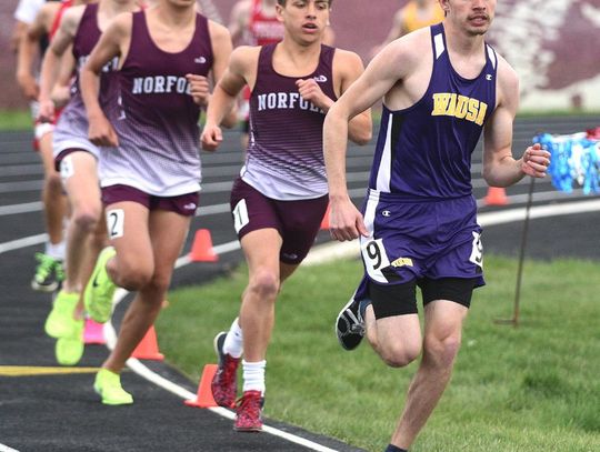 Wausa varsity track and field running toward end of 2024 season