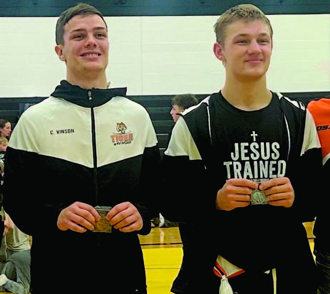 Osmond wrestlers compete in Class D District meet; Vinson and Gardner headed to state