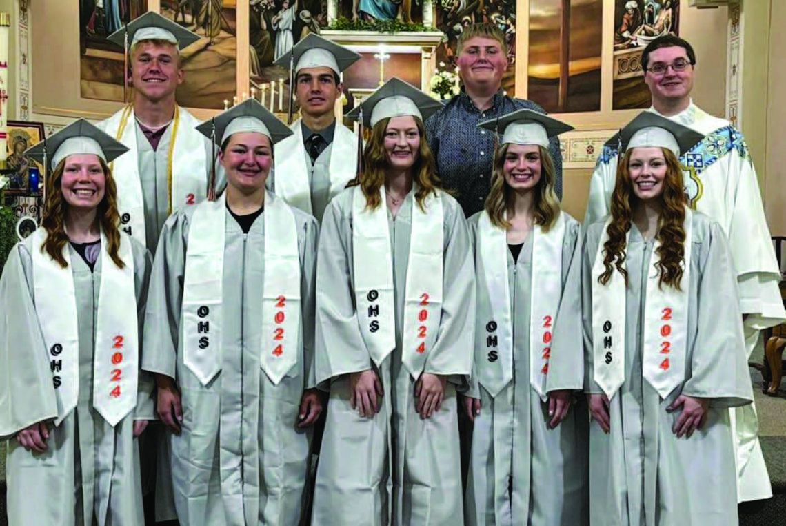 ST. MARY’S GRADUATES HONORED ST. MARY’S GRADUATES HONORED